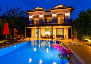 Blue - 4 Bedroom Holiday Villa in Hisarönü