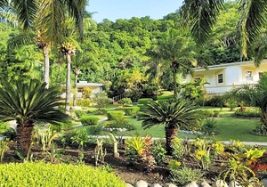 Blue Horizons Garden Resort
