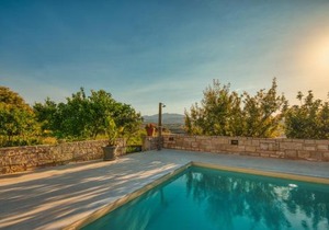 Blue Sky Villa in Crete