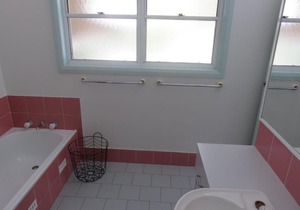 BLUEPOLES BEACH HOUSE ARAKOON-AIRCONDITIONED