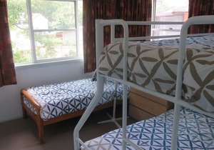 BLUEPOLES BEACH HOUSE ARAKOON-AIRCONDITIONED