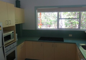 BLUEPOLES BEACH HOUSE ARAKOON-AIRCONDITIONED