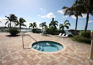 Boca Ciega Resort by Travel Resort Services