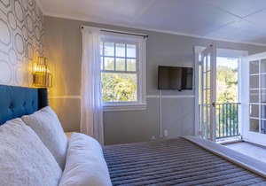 Boho Manor Resort - Room 26