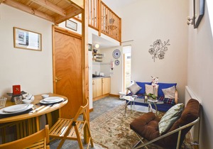 Bonny Barn