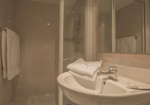 Book your apartment in a **** hotel> Apartment 10