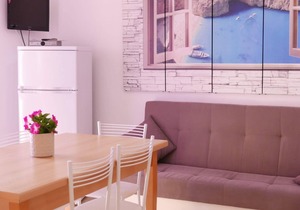 Boschetto two-room flat with air conditioning a few steps away from the beach