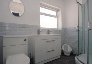 Botany Bay Holiday House - Family friendly, 50M from the beach