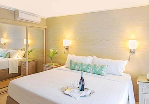 Bougainvillea Junior Suite