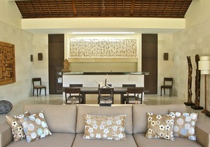 Boutique 2 Bedroom Luxury Villa Located in Eat St, Seminyak;