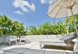 Boutique 8BR Luxury Villa Located In Eat St, Seminyak! 7Min Walk To The Beach!