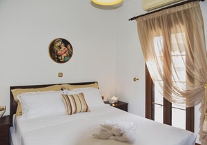 Boutique Home in Beating Heart of Pythagorion