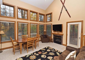 Boyne Mountain, Ski in, Middle of Boyneland run on Fox Run Court