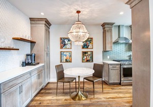 Brand New 1 Bedroom Luxury Bungalow steps from Sonoma Plaza