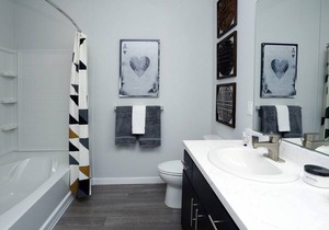 Brand New Anton Menlo Luxury Studio with Great Onsite Amenities