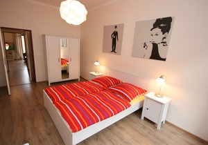 BRAND NEW APARTMENT HOUSE 50M PEDESTRIAN ZONE 20 CUSTOM PARKING SPACES IN THE HOUSE FREE OF CHARGE