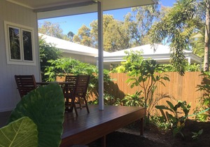 Brand new fully equipped 2 bedroom house only a block away from beach