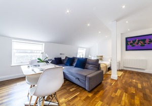Brand New Self-Contained Modern Studio, Paddington