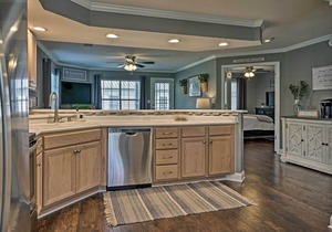 Branson Condo: Pool Access, Near Table Rock Lake!