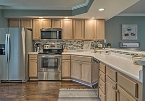 Branson Condo: Pool Access, Near Table Rock Lake!