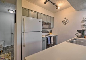 Branson West Condo - 2 Mi to Silver Dollar City