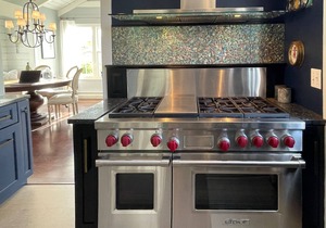 Brant Point Beach House, 5 Bed, 2 blocks from 2 beaches, walk to town