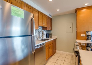 Breathtaking ocea views-Kahana Reef 406!Quam Properties