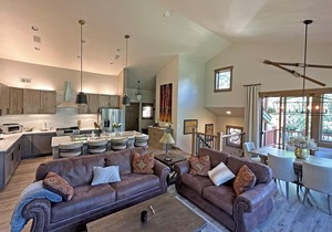 Breckenridge 5 Star Mountain Townhome with Private Hot Tub