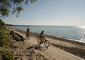Brennan Beach Lakeview Park Model 3