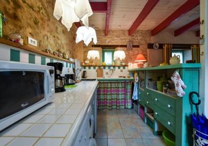 Breton Escape in Querrien