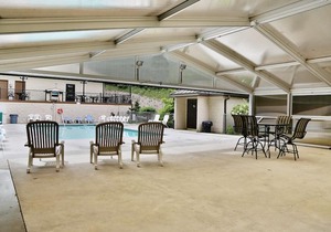 Briarstone Lodge Condo 13F - Three Bedroom