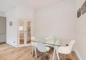 Bright 1 bedroom apt in Kensington Olympia