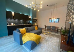 Bright and chic apartment in Lux City