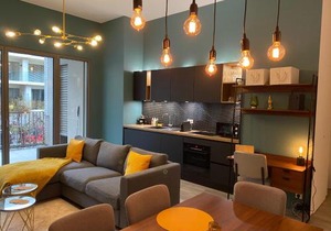 Bright and chic apartment in Lux City