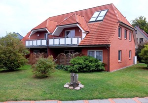 Bright and friendly furnished apartment in a central and quiet location! -