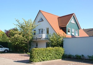 Bright and friendly furnished apartment in a central and quiet location! -