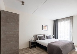 Bright and modern two bedroom apartment with canal view. Free Wi-Fi