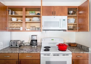 Bright Dupont Circle 1BR nr. U Street, Metro & Glen’s Mkt, by Blueground