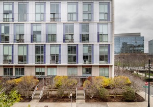 Bright East Cambridge 1BR w/Gym & W/D, nr Lechmere T, by Blueground