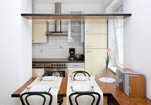 Bright Holiday Apartment “Bregenz 6 Top 3” with Wi-Fi, Balcony, Terrace & Garden