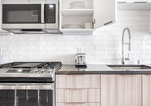 Bright Milpitas 1BR w/ Gym, Pool & Parking, walk to BART, by Blueground