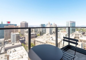 Bright Oakland 2BR w/AC, W/D, Sky Deck, next to BART, by Blueground