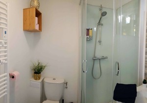 ★ Bright ★ Quiet ★ City centre ★ Easy Parking ★ WIFI ★