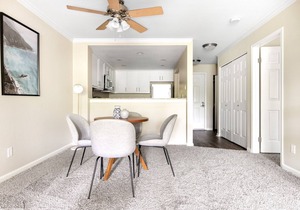Bright Santa Clara 1BR w/Parking, W/D, walk to Groceries, by Blueground