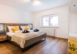 ☆ BRIGHT: Spacious & Luxury - Kitchen | Parking | Netflix | Balcony/Patio