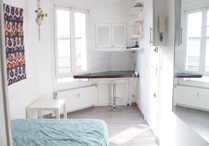 Bright studio next to Père Lachaise