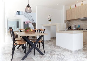 🎖Bright, Stylish Villa, 5min Walk to Echo Beach !
