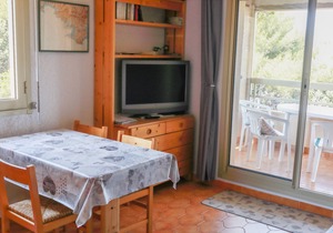 Bright T2 sea view, very quiet with unforgettable sunsets over the sea