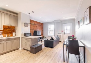 Bright & Upscale 1BR Apt with Netflix - Prime Location!