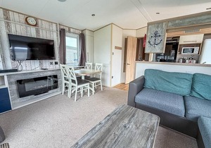 Brilliant 6 berth caravan for hire at Haven Hopton in Norfolk ref 80039G